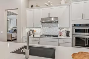 2796 Amaranda Ct, Naples, FL 34114 - Photo 10