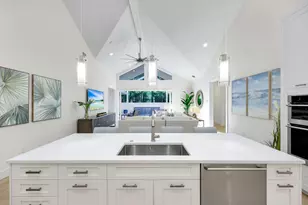 2100 Curtis St, Naples, FL 34112 - Photo 12