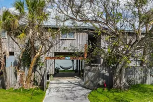 230 Harbor Pl N, Goodland, FL 34140 - Photo 2