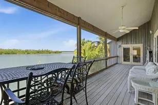 230 Harbor Pl N, Goodland, FL 34140 - Photo 30