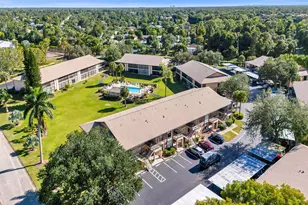 236 Pebble Beach Cir, Naples, FL 34113 - Photo 38