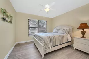 236 Pebble Beach Cir, Naples, FL 34113 - Photo 24