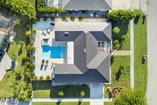 321 Columbus Way, Marco Island, FL 34145 - Photo 34