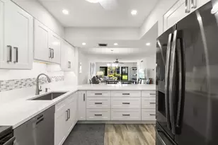 991 Collier Ct, Marco Island, FL 34145 - Photo 14