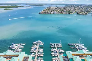 1081 Bald Eagle Dr, Marco Island, FL 34145 - Photo 8