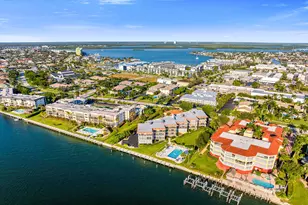 816 W Elkcam Cir, Marco Island, FL 34145 - Photo 46