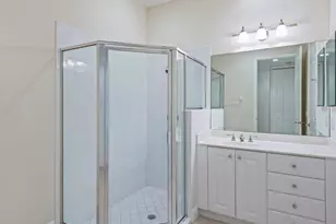 9235 Tesoro Ln, Naples, FL 34114 - Photo 22