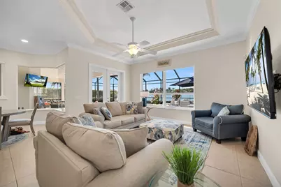 18031 Royal Tree Parkway, Naples, FL 34114 - Photo 4