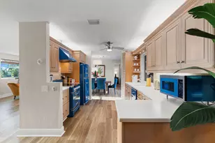 568 Tigertail Ct, Marco Island, FL 34145 - Photo 16