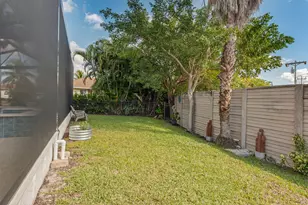 1717 N Bahama Ave, Marco Island, FL 34145 - Photo 44