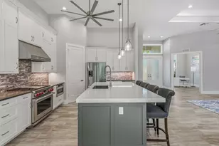 1717 N Bahama Ave, Marco Island, FL 34145 - Photo 10