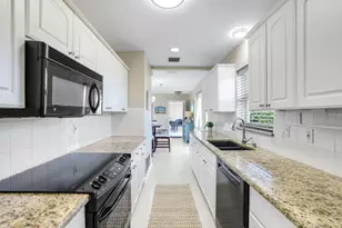1237 Jamaica Rd, Marco Island, FL 34145 - Photo 12
