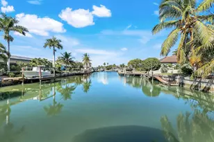 309 Rookery Ct, Marco Island, FL 34145 - Photo 2