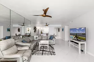 838 W Elkcam Cir, Marco Island, FL 34145 - Photo 4