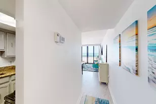 180 Seaview Ct, Marco Island, FL 34145 - Photo 4