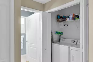 350 Newport Dr, Naples, FL 34114 - Photo 18