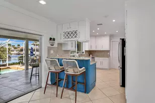 84 Gulfport Ct, Marco Island, FL 34145 - Photo 12