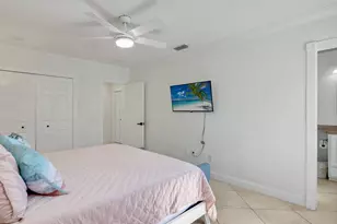 84 Gulfport Ct, Marco Island, FL 34145 - Photo 20