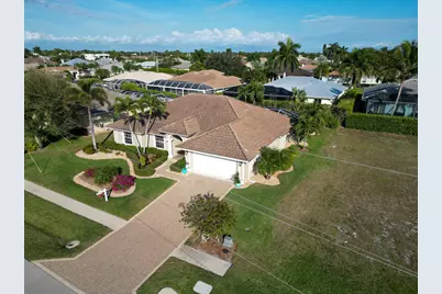 119 Balfour Drive, Marco Island, FL 34145 - Photo 2