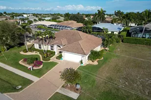 119 Balfour Dr, Marco Island, FL 34145 - Photo 2