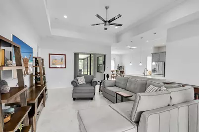 548 47th Avenue NE, Naples, FL 34120 - Photo 4