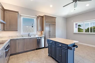 566 Coconut Avenue, Goodland, FL 34140 - Photo 10