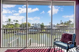 566 Coconut Ave, Goodland, FL 34140 - Photo 18