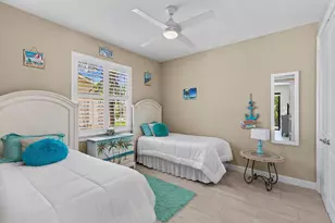 724 Seagrape Dr, Marco Island, FL 34145 - Photo 30