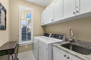 724 Seagrape Dr, Marco Island, FL 34145 - Photo 34