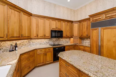 1649 McIlvaine Court #13, Marco Island, FL 34145 - Photo 8