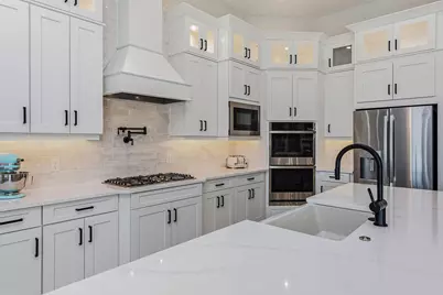 15378 Turin Drive, Naples, FL 34114 - Photo 10