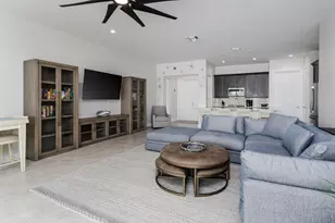 121 Newport Dr, Naples, FL 34114 - Photo 16