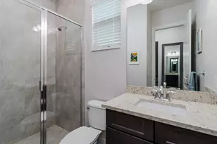 121 Newport Dr, Naples, FL 34114 - Photo 22