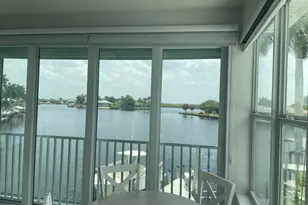 121 Newport Dr, Naples, FL 34114 - Photo 6