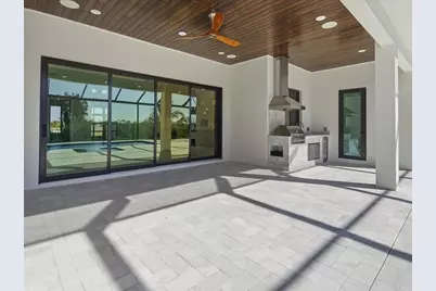 18433 Royal Hammock Boulevard, Naples, FL 34114 - Photo 28