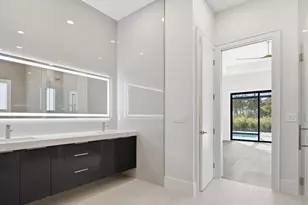 18433 Royal Hammock Blvd, Naples, FL 34114 - Photo 34