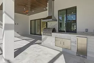 18433 Royal Hammock Blvd, Naples, FL 34114 - Photo 28