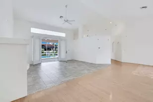 742 Orchid Ct, Marco Island, FL 34145 - Photo 10