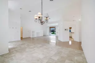 742 Orchid Ct, Marco Island, FL 34145 - Photo 6