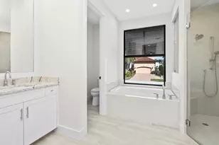 872 Swan Dr, Marco Island, FL 34145 - Photo 20