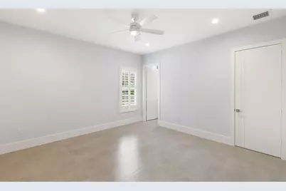 1086 Michigan Avenue, Naples, FL 34103 - Photo 24