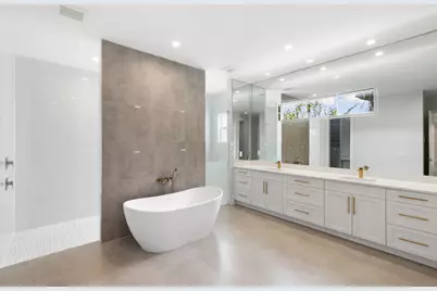 1086 Michigan Avenue, Naples, FL 34103 - Photo 18