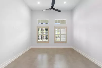 1086 Michigan Avenue, Naples, FL 34103 - Photo 22