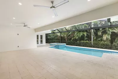 1086 Michigan Avenue, Naples, FL 34103 - Photo 32