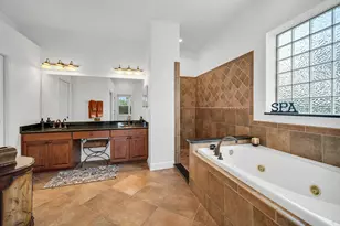 8264 Potomac Ln, Naples, FL 34104 - Photo 28