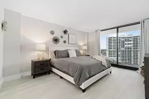 380 Seaview Ct, Marco Island, FL 34145 - Photo 12