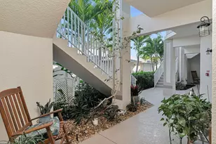 350 Newport Dr, Naples, FL 34114 - Photo 20