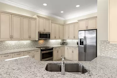 2845 Cinnamon Bay Circle, Naples, FL 34119 - Photo 12