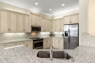 2845 Cinnamon Bay Cir, Naples, FL 34119 - Photo 12