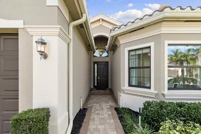 2845 Cinnamon Bay Circle, Naples, FL 34119 - Photo 4